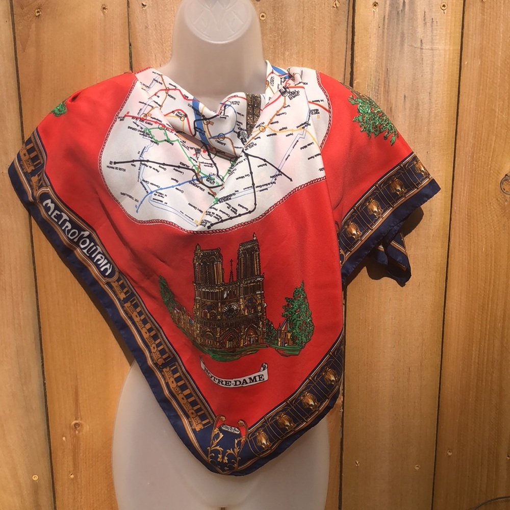 LAHMY SCARF PARIS FRANCE LANDMARKS souvenir EIFFEL TOWER NOTRE DAME VTG